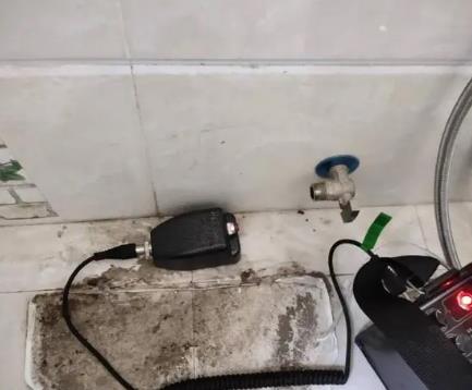 内江市屋顶漏水维修公司分享下卫生间漏水的危害及解决方法